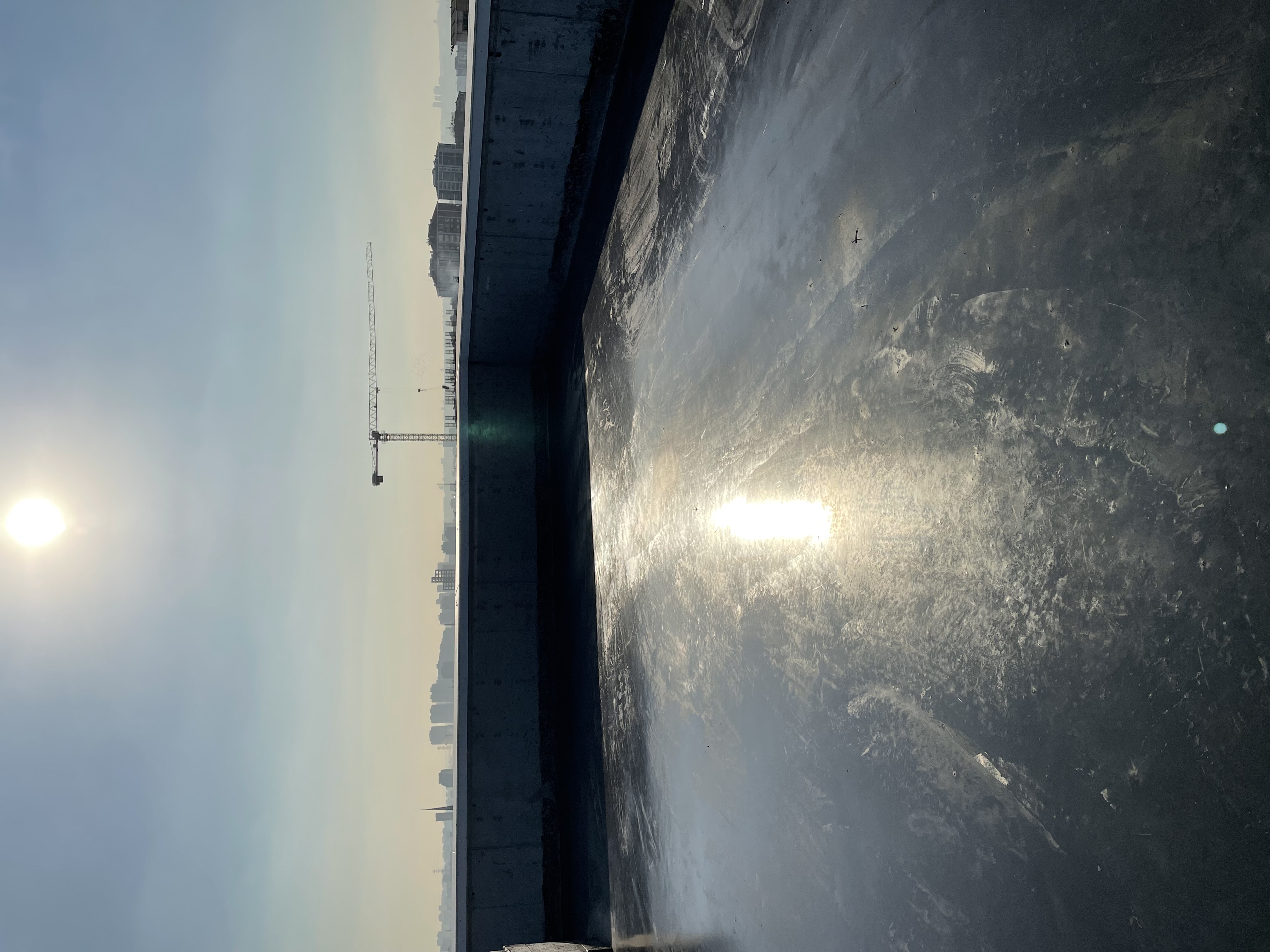 Endüstriyel beton zemin — geniş döküm, üretim veya depo alanı